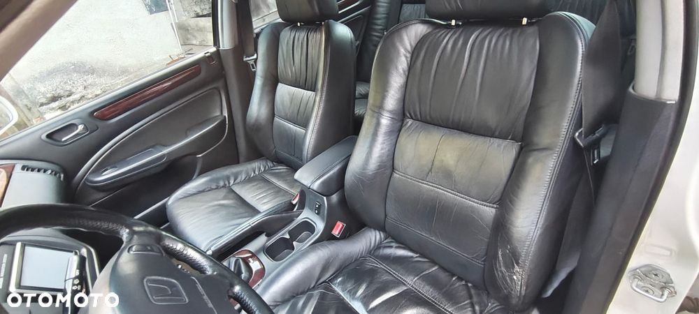 Honda Accord 2.0 LS - 10