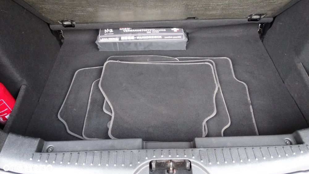 Ford B-MAX - 18