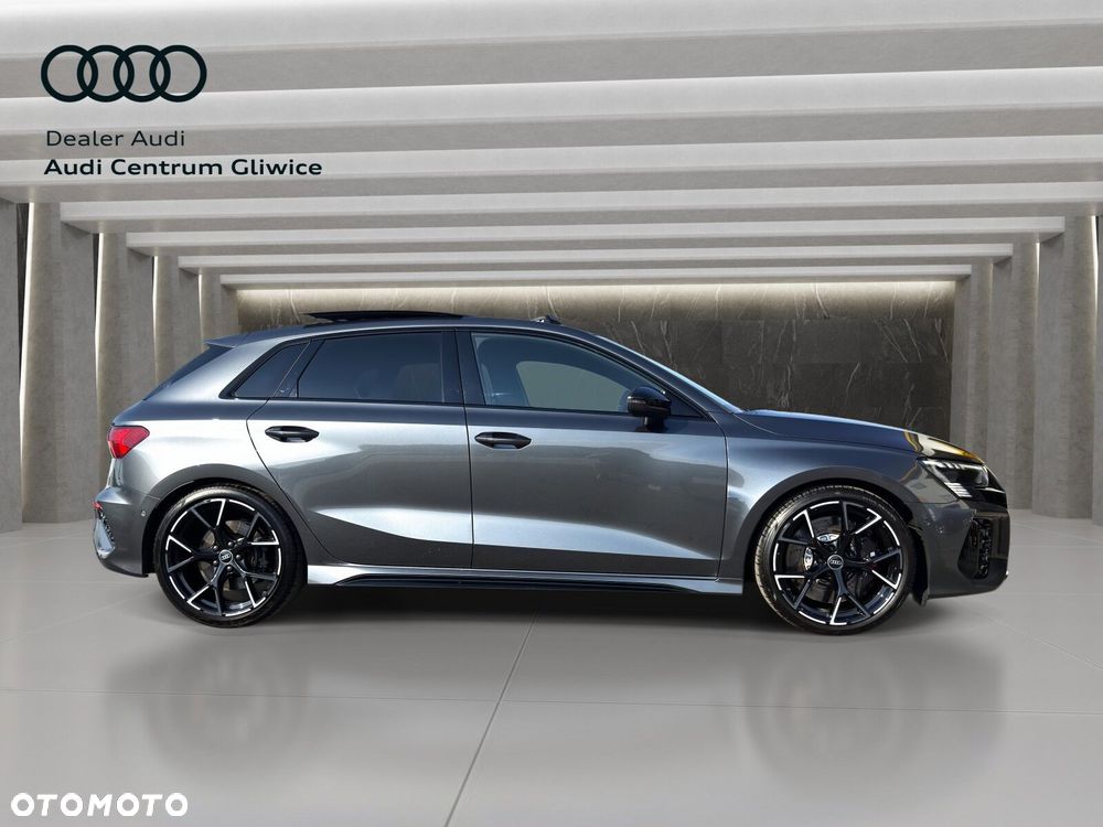 Audi RS3 Sportback - 8
