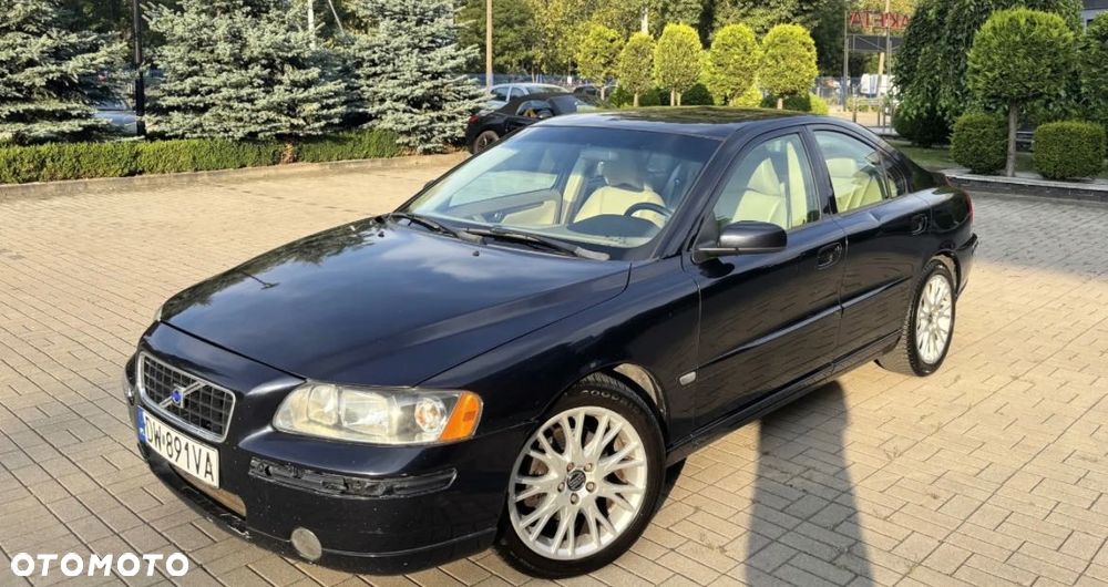 Volvo S60 - 1