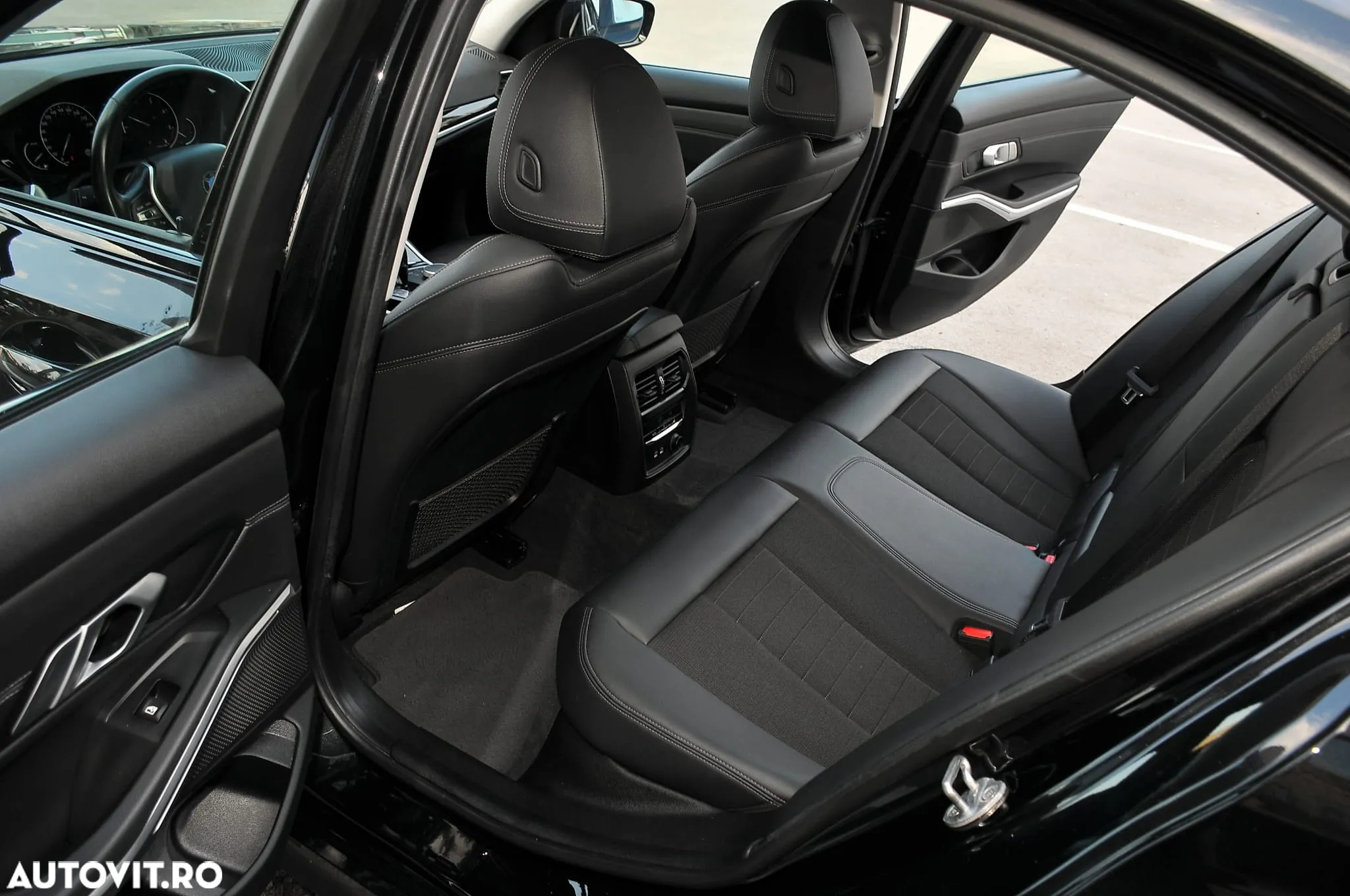 BMW Seria 3 320d AT MHEV - 3