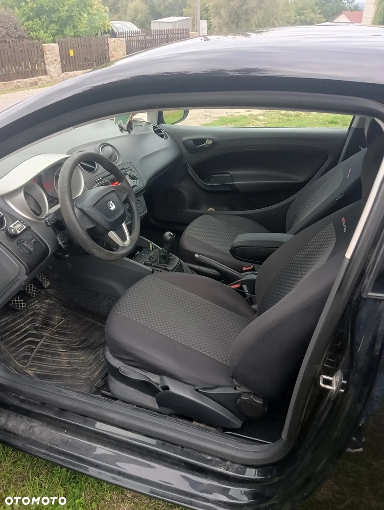 Seat Ibiza SC 1.4 16V Style - 22