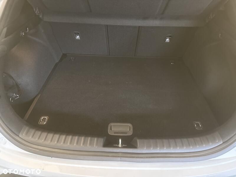 Kia XCeed 1.5 T-GDI L DCT - 23