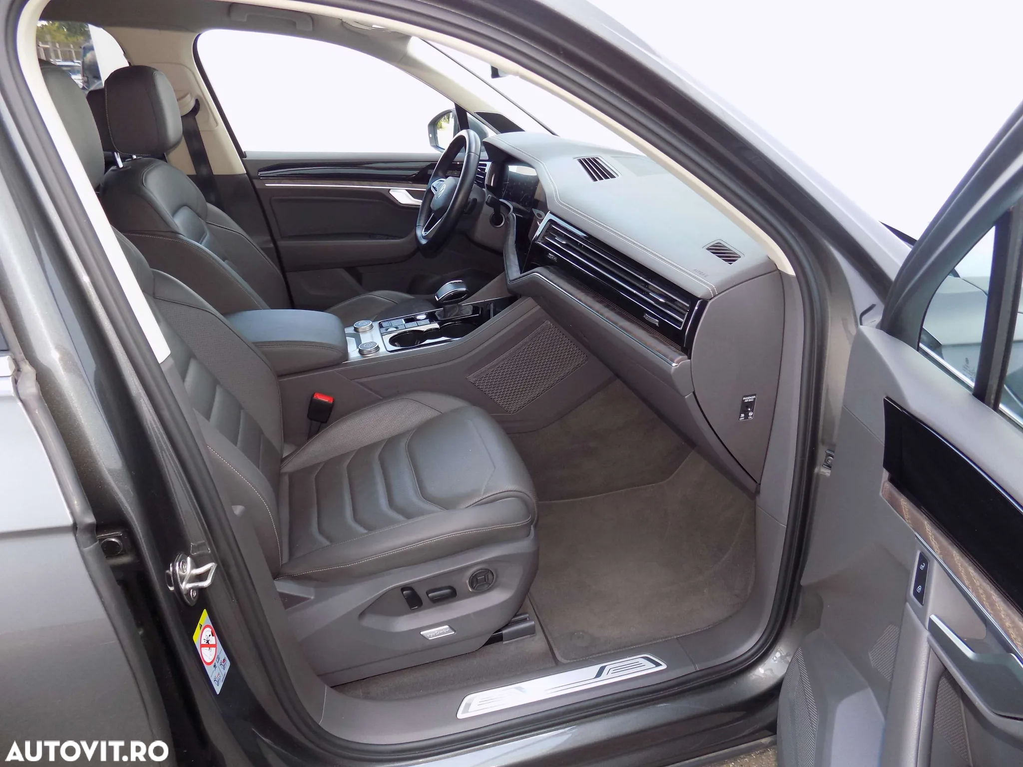 Volkswagen Touareg 3.0 V6 TDI 4Motion DPF Automatik Atmosphere - 34