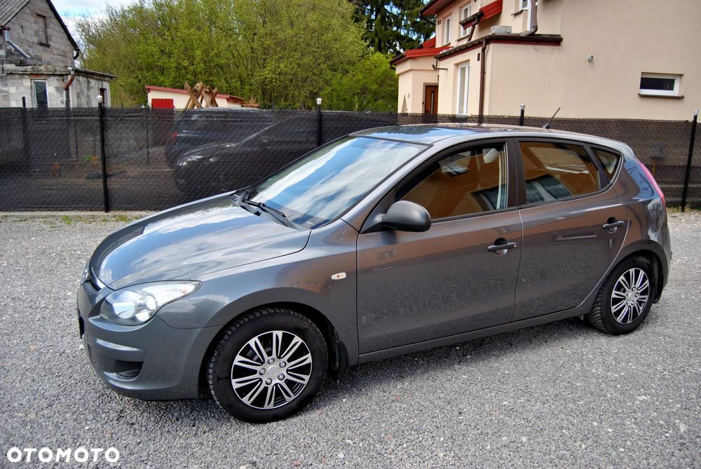Hyundai i30 1.4 Classic + EU5 - 6
