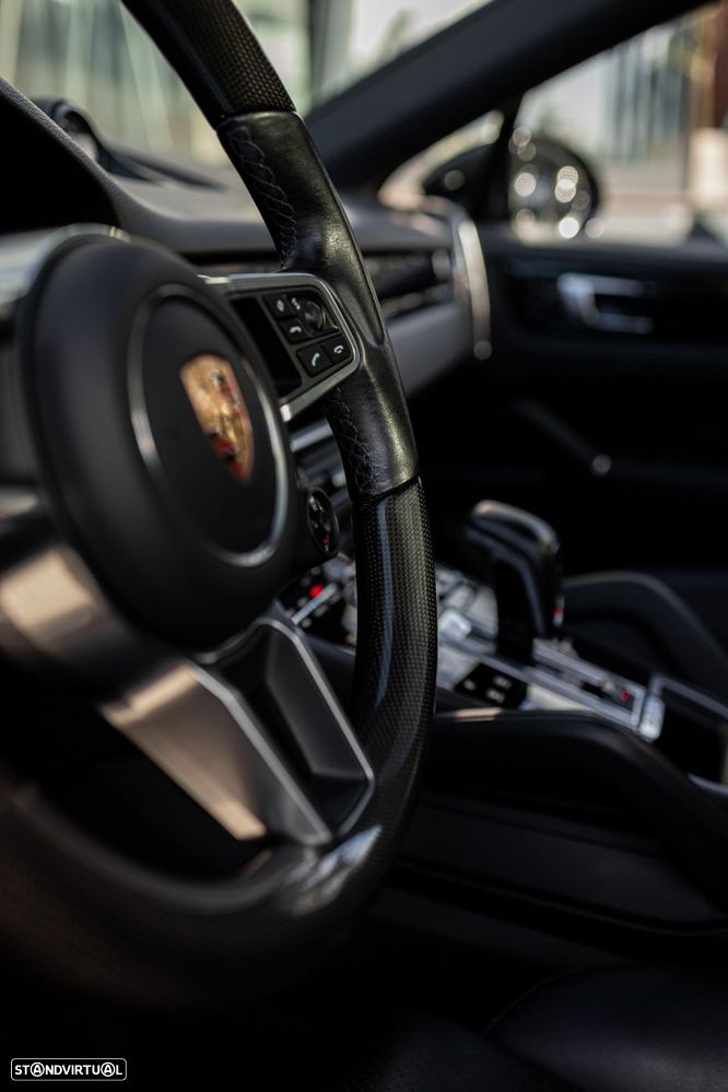 Porsche Cayenne Coupé E-Hybrid - 34