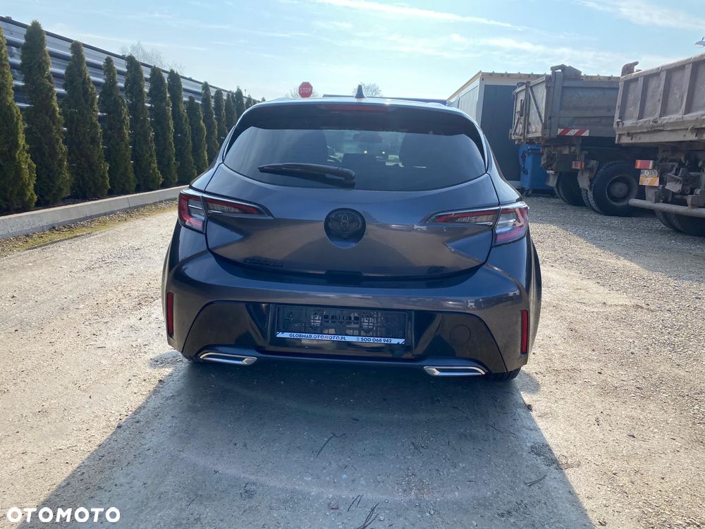 Toyota Corolla - 2
