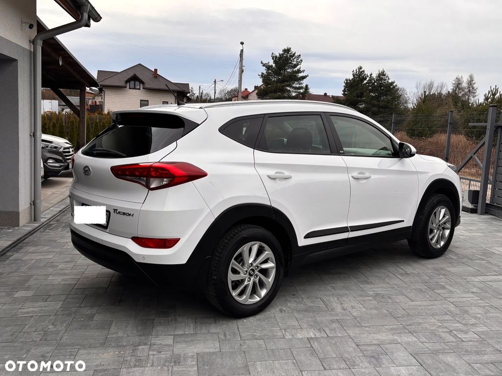 Hyundai Tucson 1.6 GDI BlueDrive Comfort 2WD - 4