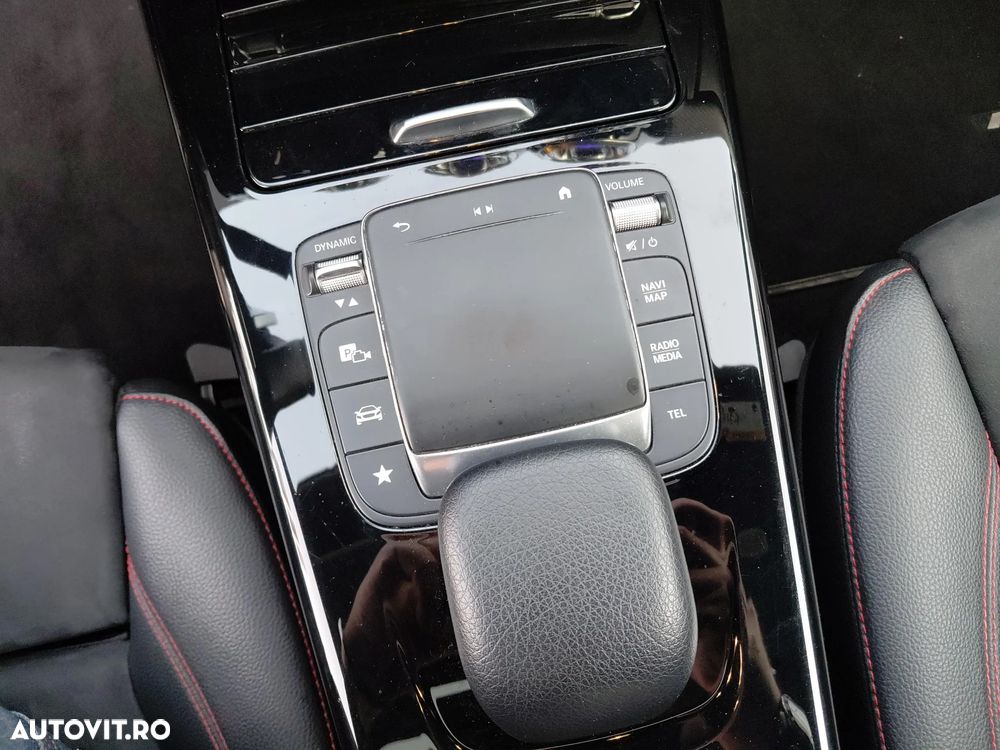 Mercedes-Benz CLA - 22