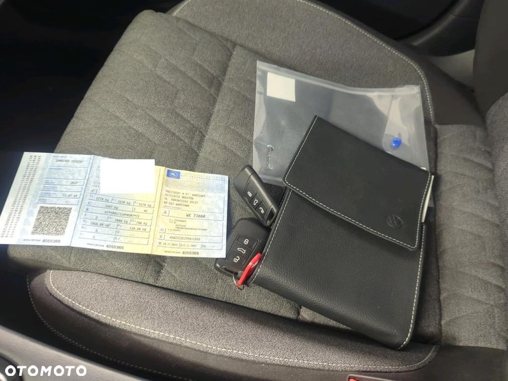 Volkswagen Passat Variant 2.0 TDI EVO Business - 16
