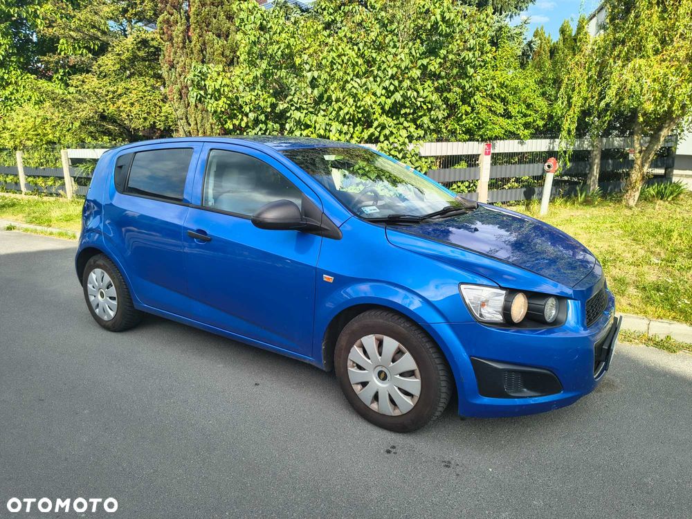 Chevrolet Aveo - 5