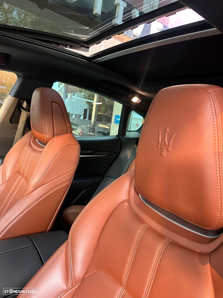 Maserati Levante 3.0 V6 Gransport - 24