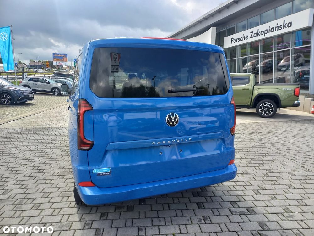 Volkswagen Caravelle - 6