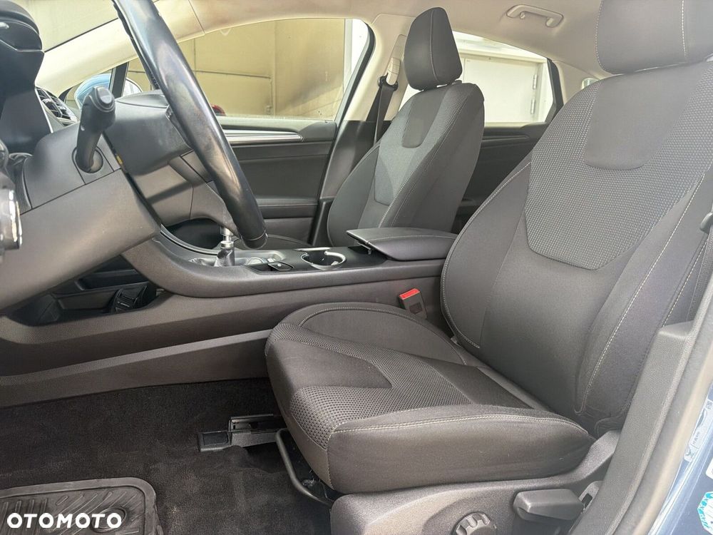 Ford Mondeo - 18
