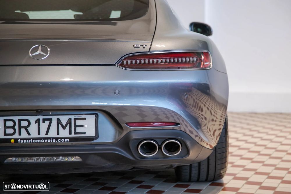 Mercedes-Benz AMG GT - 11
