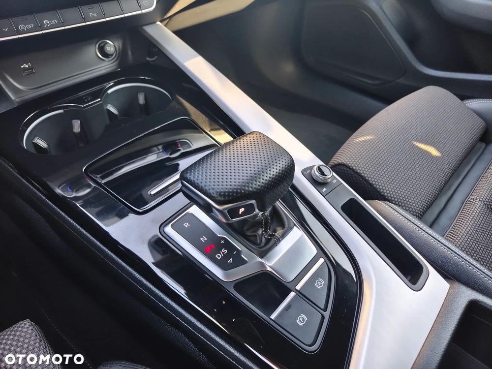 Audi A4 Avant 40 TFSI mHEV S tronic - 24