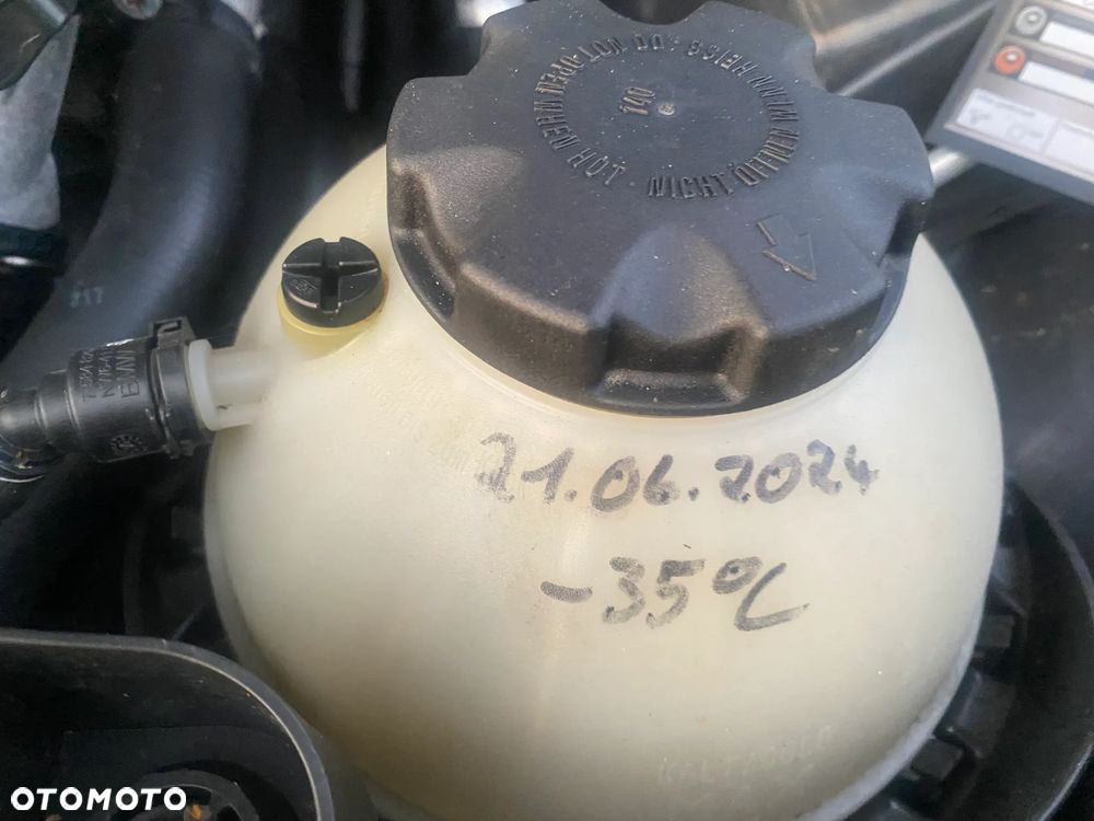 BMW Seria 1 - 17