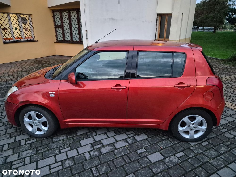 Suzuki Swift - 8