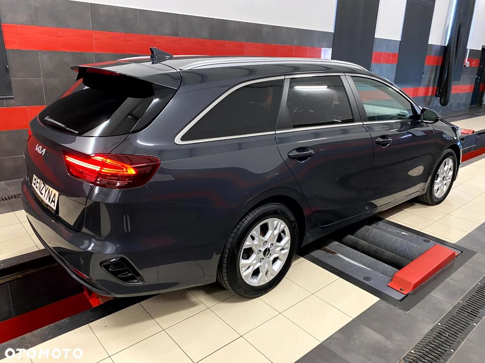 Kia Ceed 1.5 T-GDI L Business Line Plus - 9