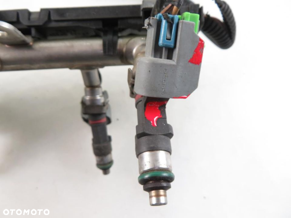 LISTWA WTRYSKOWA GMC ACADIA 3.6 - LY7 12604672 12602221 12603212 LY7 - 9
