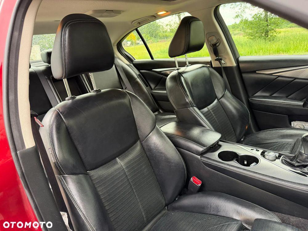 Infiniti Q50 Q50S Hybrid AWD Sport Tech - 16