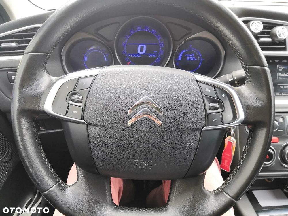 Citroën C4 1.6 VTi Equilibre Pack Navi - 2