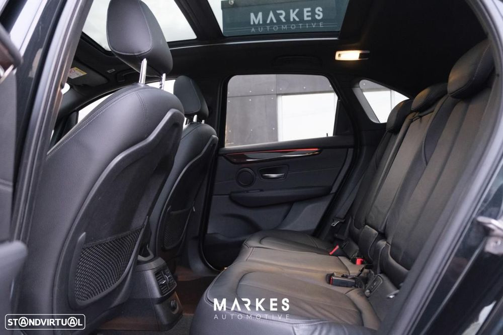 BMW 218 Active Tourer - 8