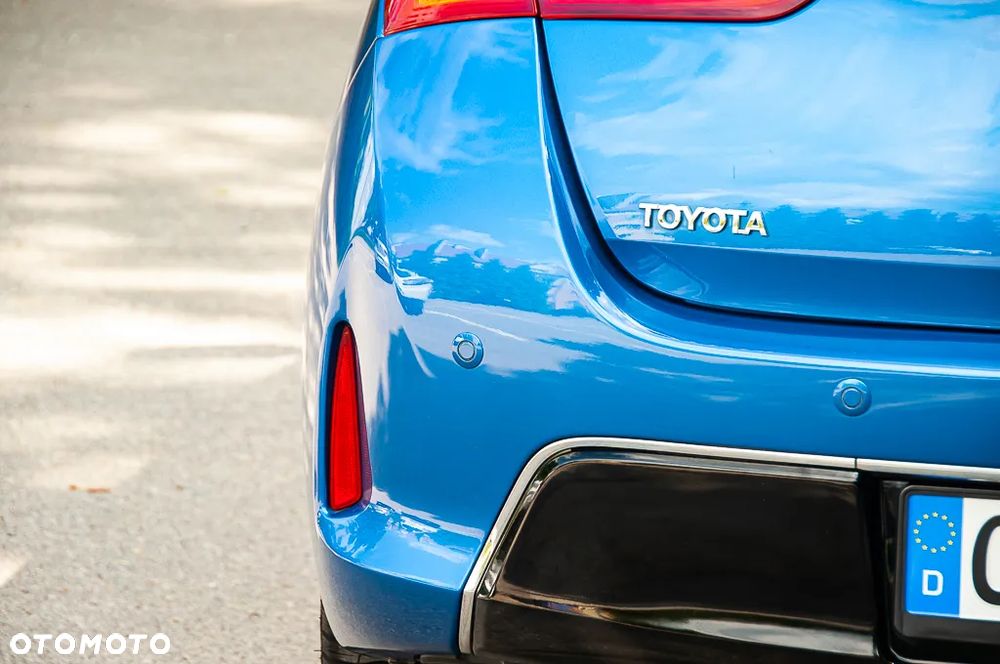 Toyota Auris 2.0 D-4D Executive - 29