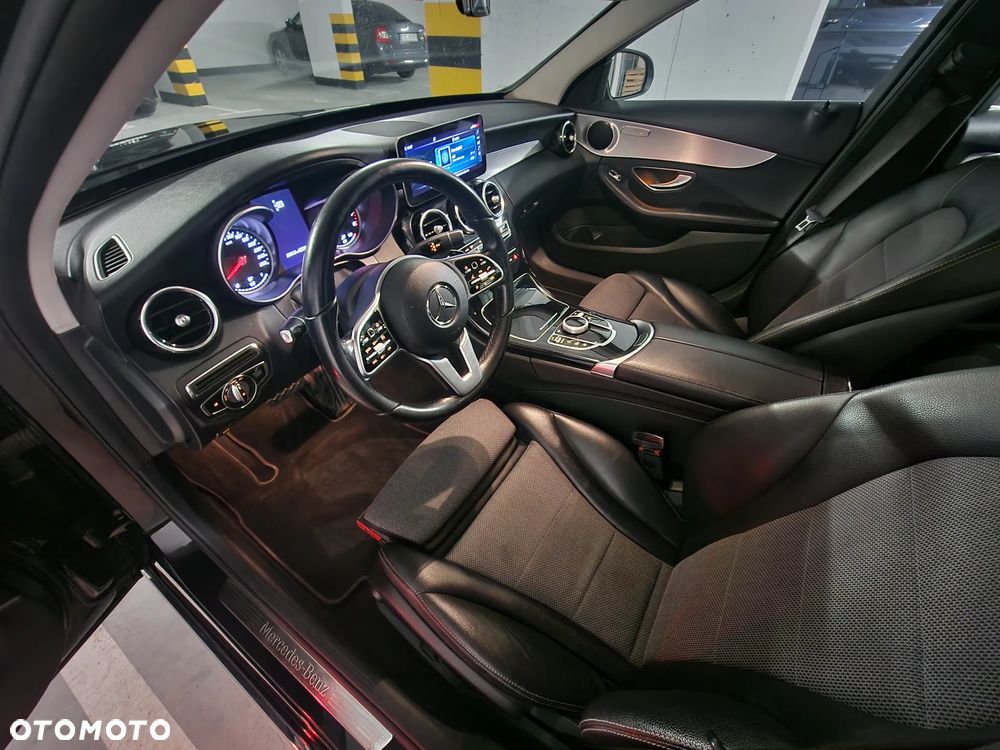 Mercedes-Benz Klasa C 180 9G-TRONIC - 11