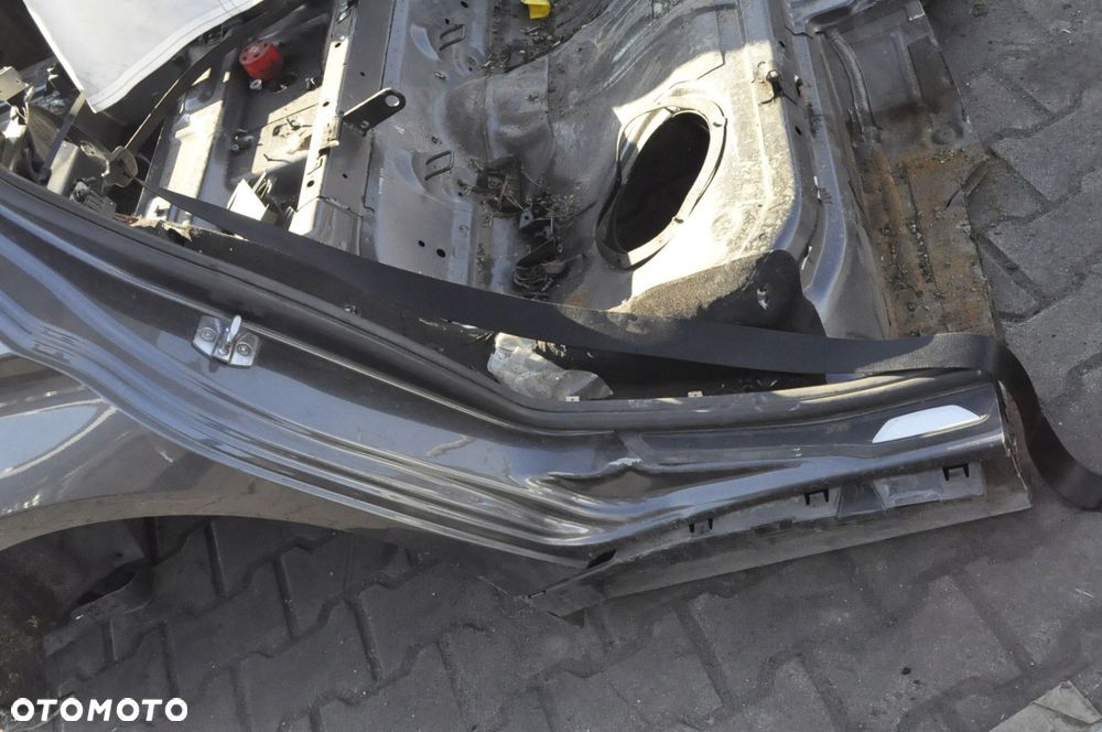 BMW 3 F31 TOURING CAŁY TYŁ DUPA WANNA PAS ĆWIARTKA LEWA PRAWA - 10