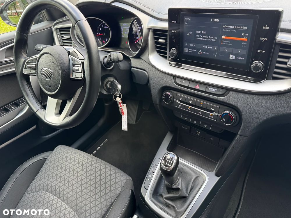 Kia XCeed 1.4 T-GDI L - 24