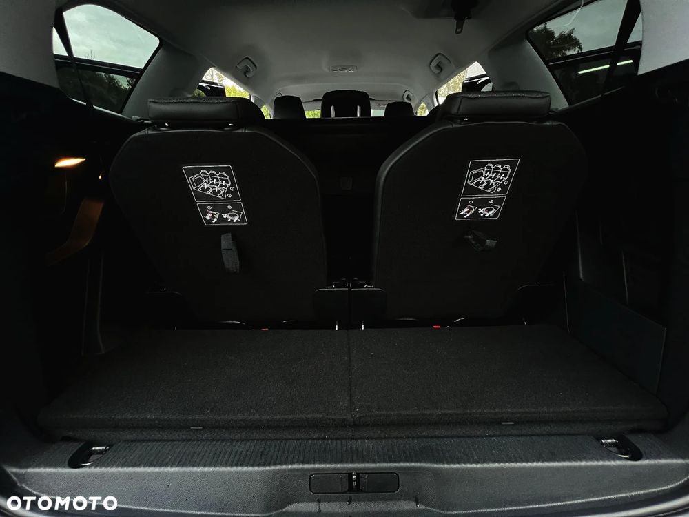 Peugeot 5008 - 26