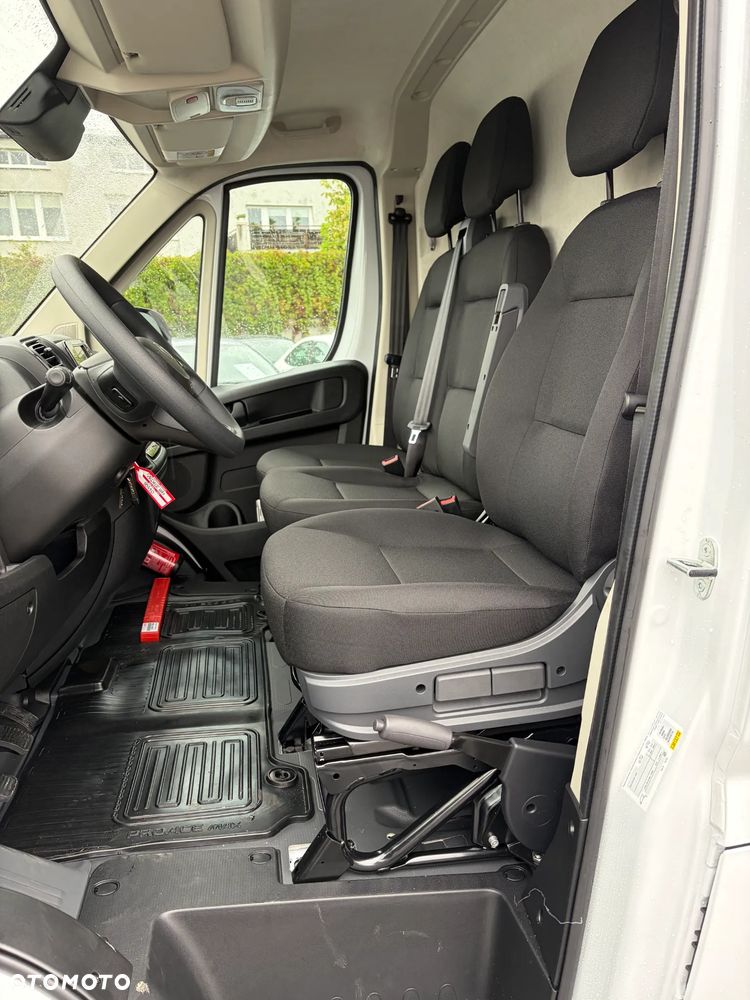 Toyota Proace Max - 8
