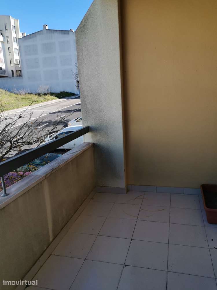 M. Guizo(próx. C. Comercial UBBO- Quarto p/homens - Grande imagem: 4/27