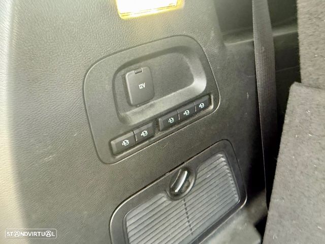 Ford S-Max 2.0 TDCi Titanium - 15