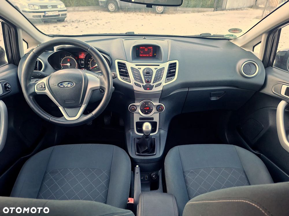 Ford Fiesta 1.25 Ambiente - 3