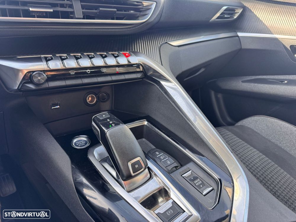 Peugeot 3008 PureTech 130 Stop & Start GPF EAT8 Active - 13