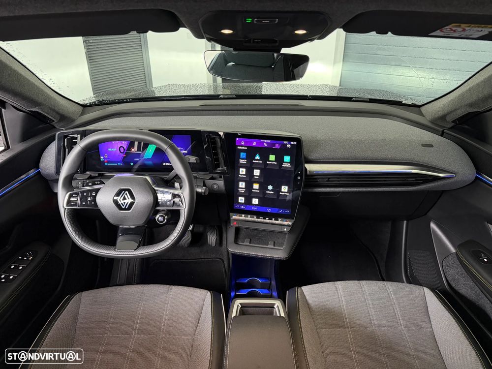 Renault Scénic E-Tech 220 Long Range Techno - 2