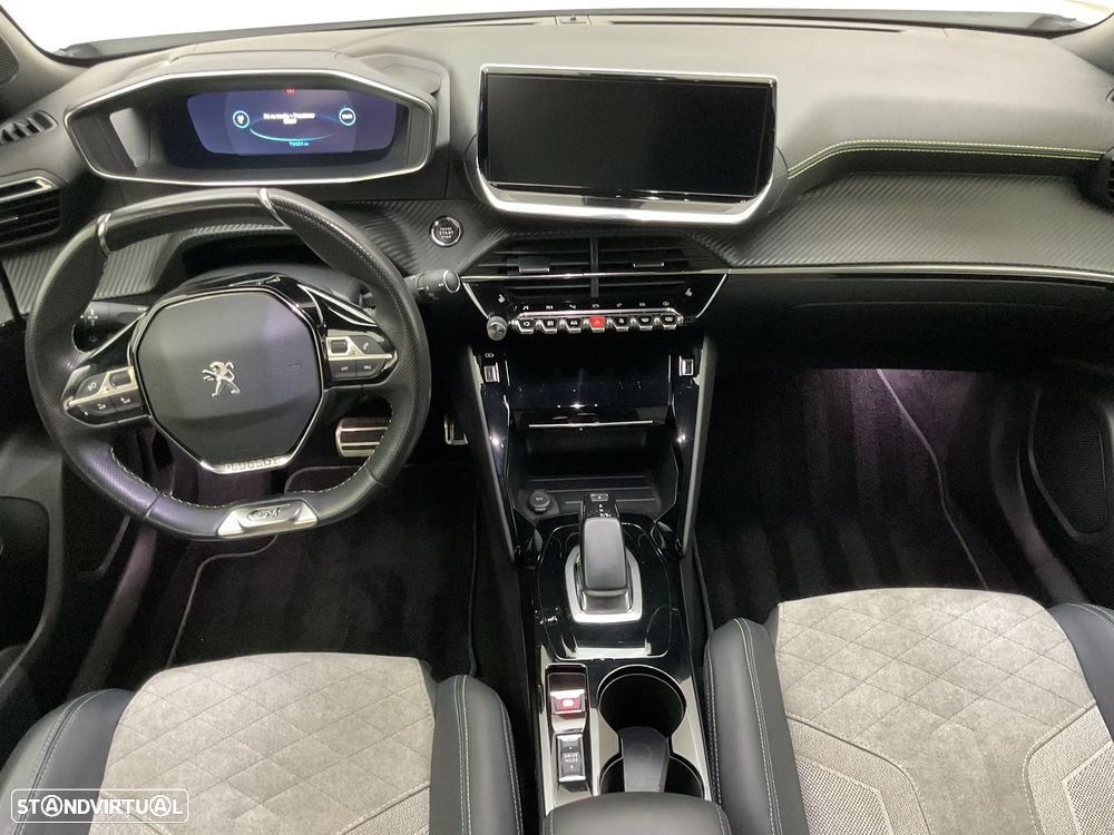 Peugeot e-2008 50 kWh GT Pack - 28
