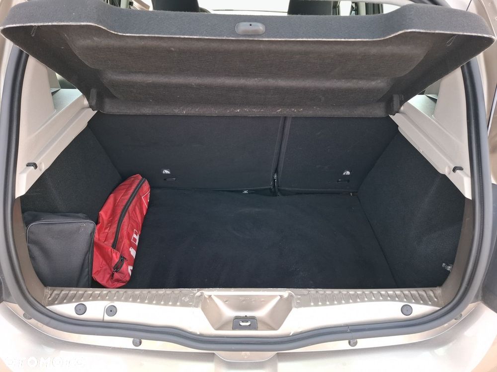Dacia Sandero Stepway 1.0 TCe Laureate S&S - 27