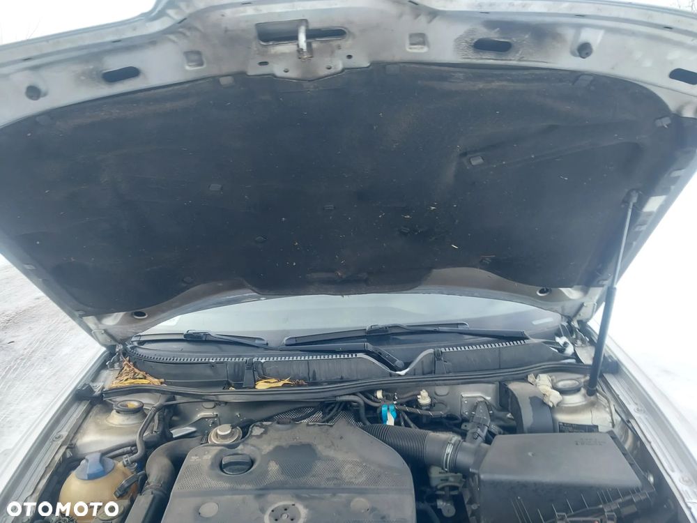 Seat Leon I Toledo II silnik kompletny 1.9 TDI ALH skrzynia biegów EGR drzwi prawe lewe lusterko klapa lotka LS7N L57N srebrny maglownica belka szyba belka panel przewód turbina pompa alternator zwrotnica mcperson zacisk hamulcowy szyberdach podsufitka chłodnica zamek światło klamka wykładzina fotel boczek mechanizm włącznik hak holowniczy nadkole osłona rozrusznik NA CZĘŚCI WSZYSTKIE CZĘŚCI - 17