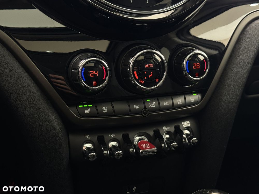 MINI Countryman - 25