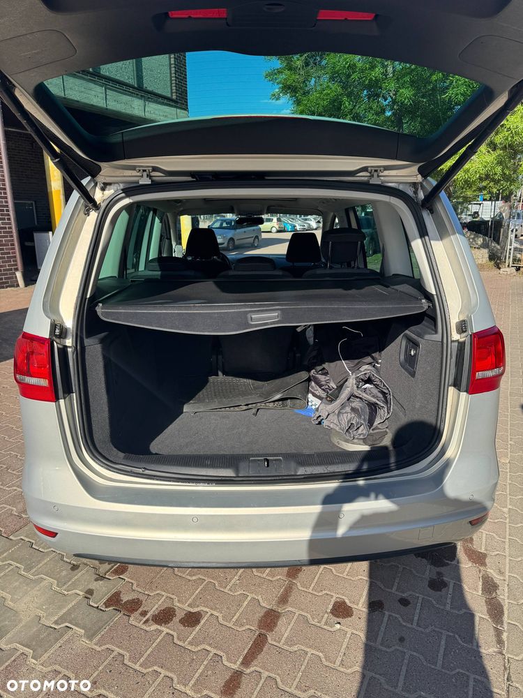 Volkswagen Sharan 2.0 TDI DSG BlueMotion Technology Comfortline - 13