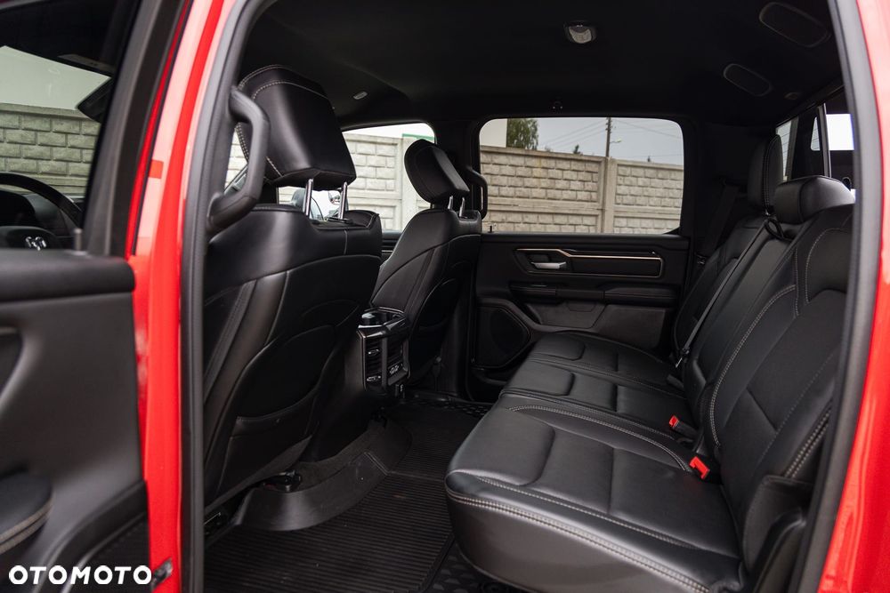Dodge RAM 1500 5.7 4x4 - 21