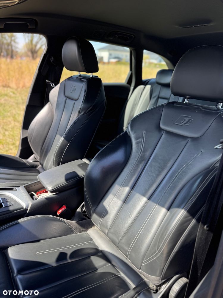 Audi A4 Avant 2.0 TDI ultra S tronic sport - 4