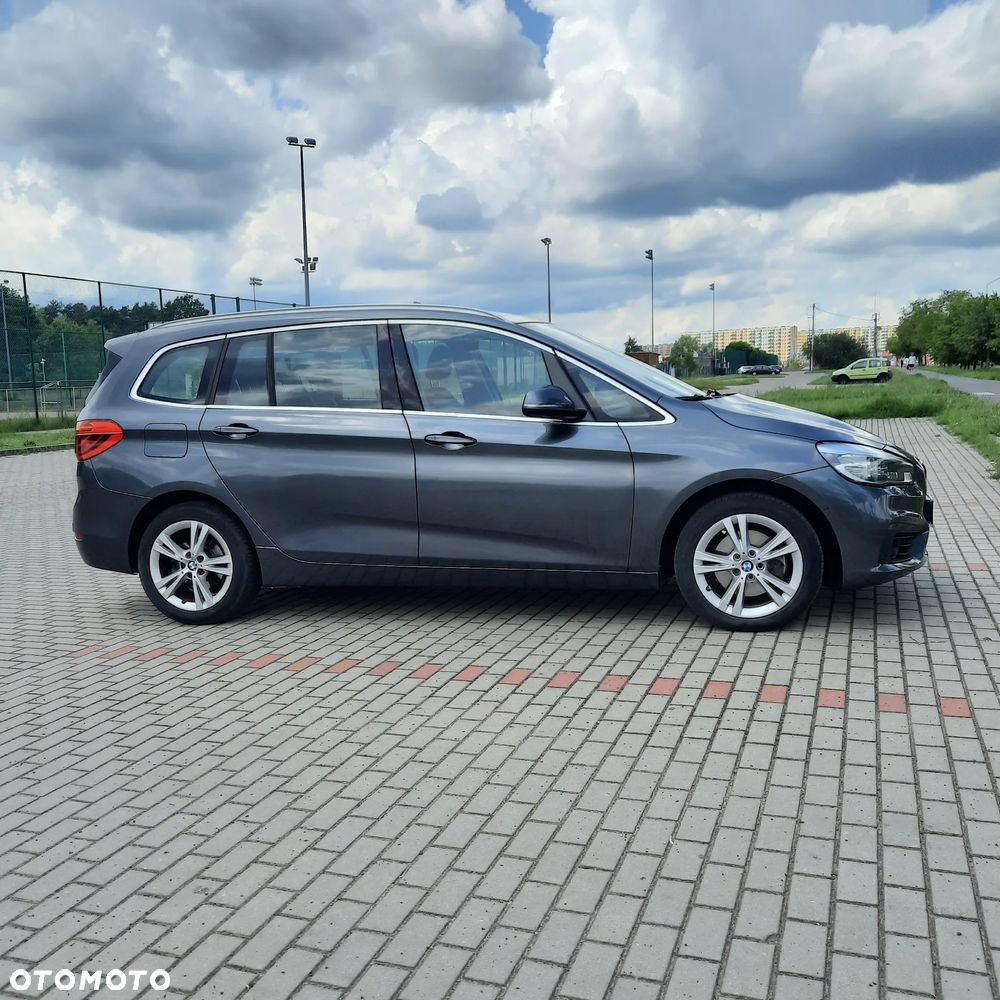 BMW Seria 2 218d Gran Tourer - 6