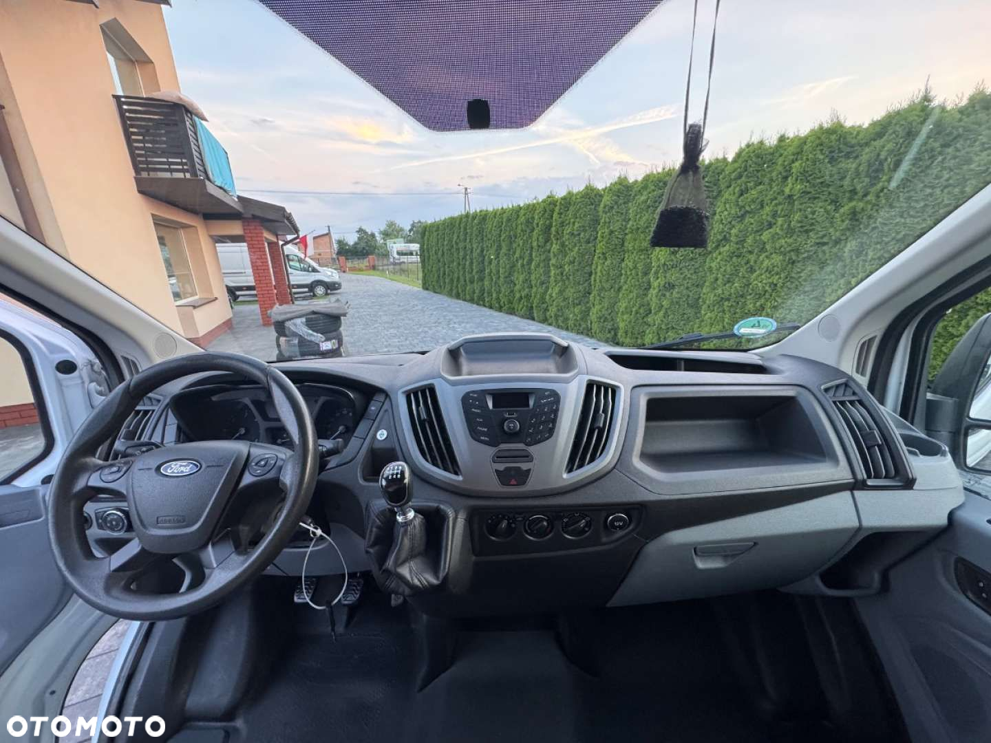 Ford Transit - 13