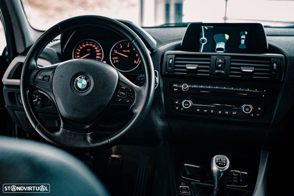 BMW 116 d EfficientDynamics - 15