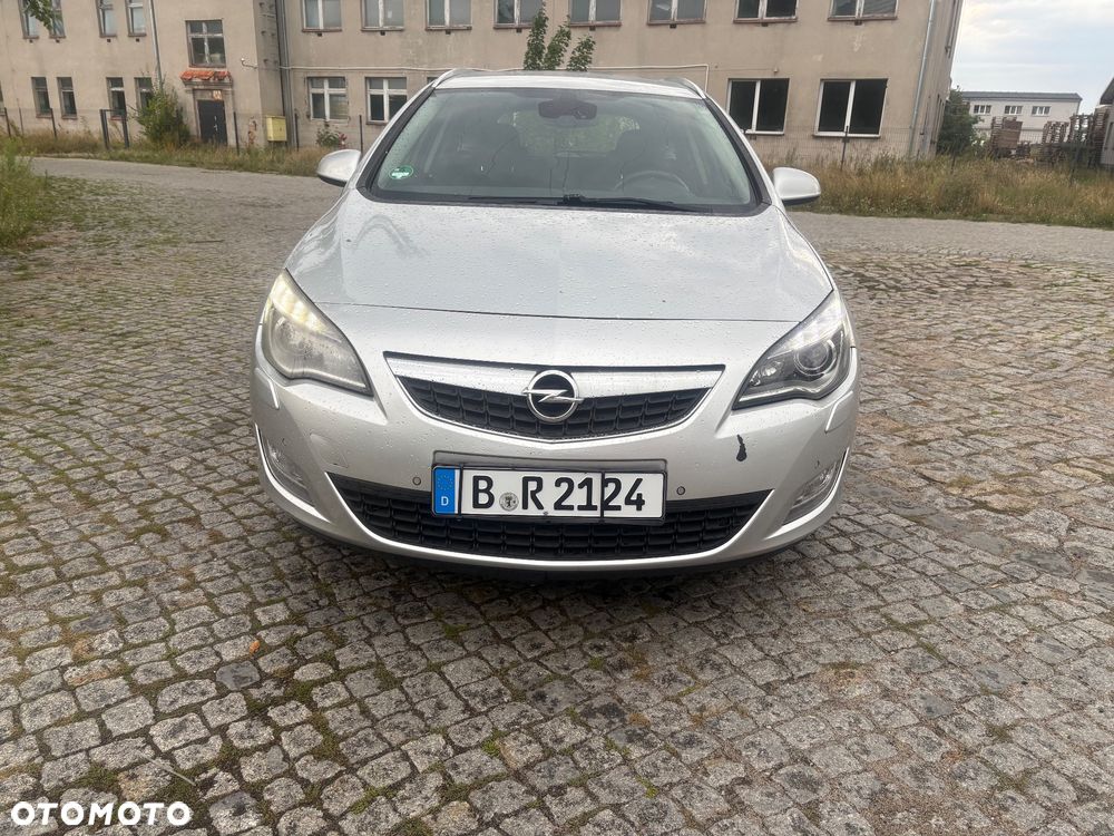 Opel Astra 1.7 CDTI Cosmo - 10