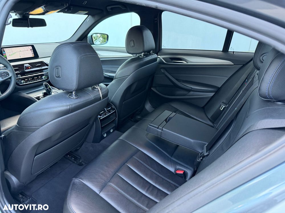 BMW Seria 5 540i xDrive AT - 17